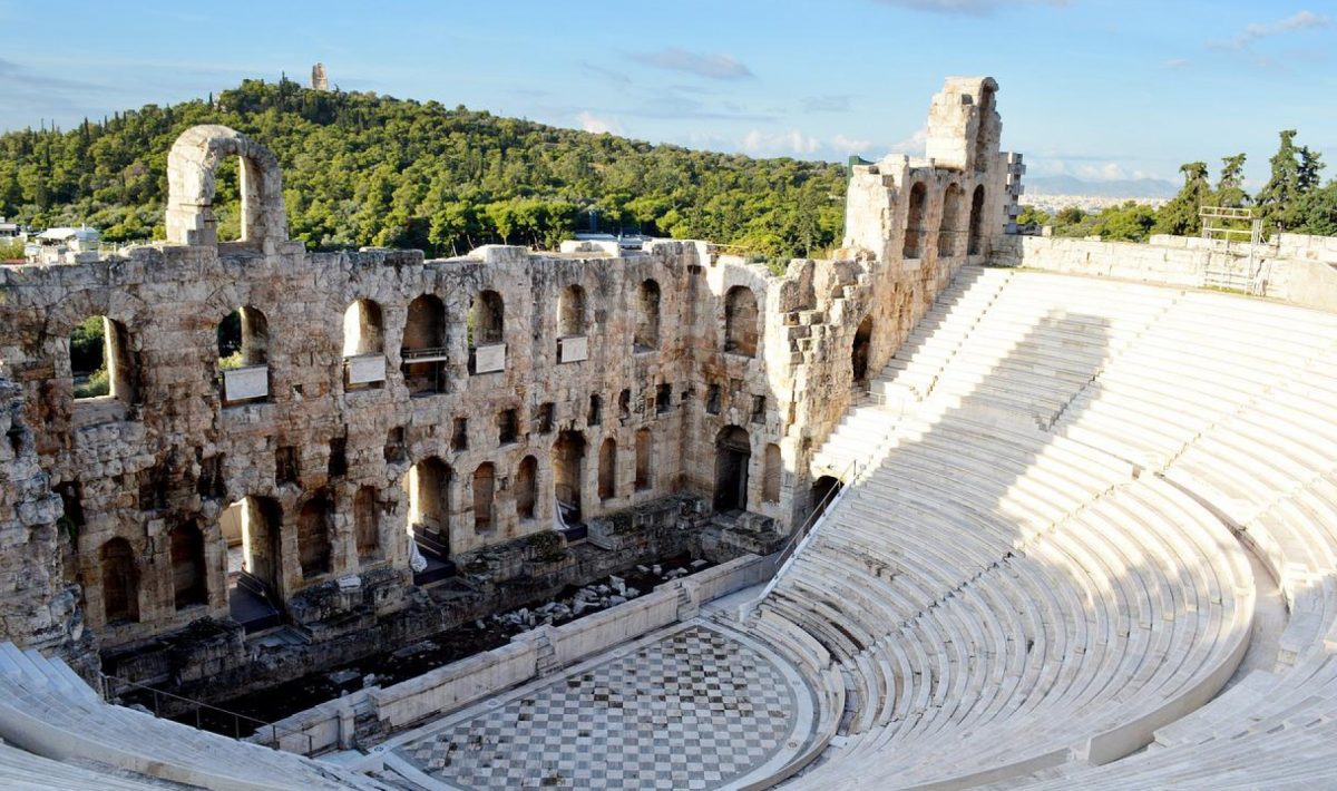 Porter son choix sur un circuit en Grèce : quels avantages ?